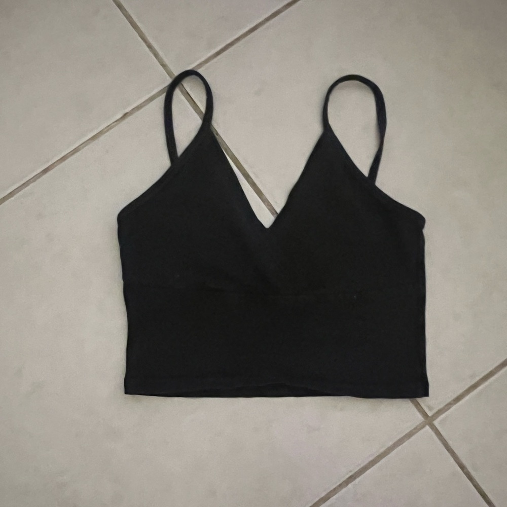 Brandy Melville black cropped tank!